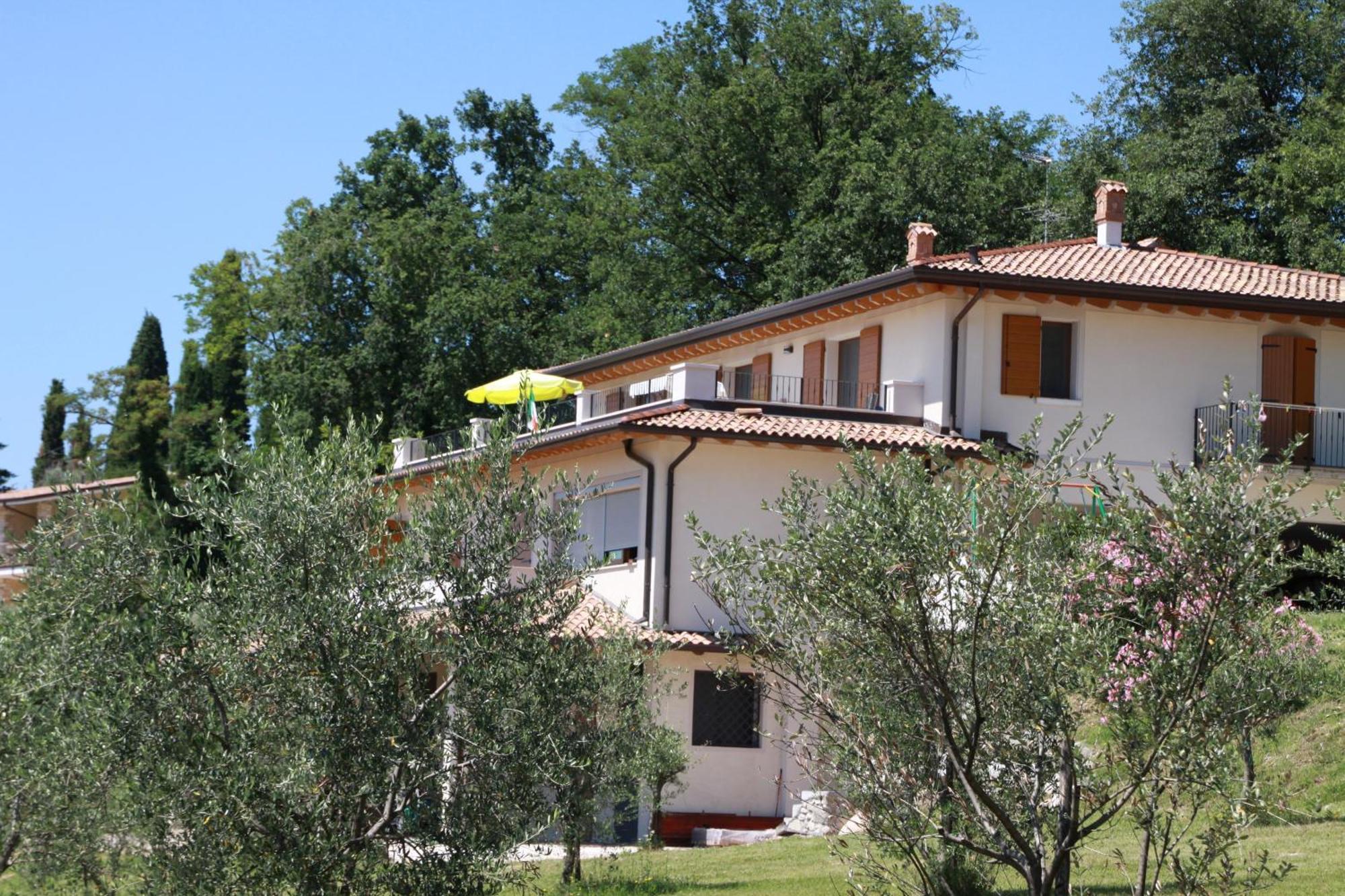 Agriturismo Nonna Bettina Moniga del Garda Exterior foto